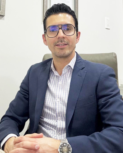 Cirujano Saúl Nuñez del Toro